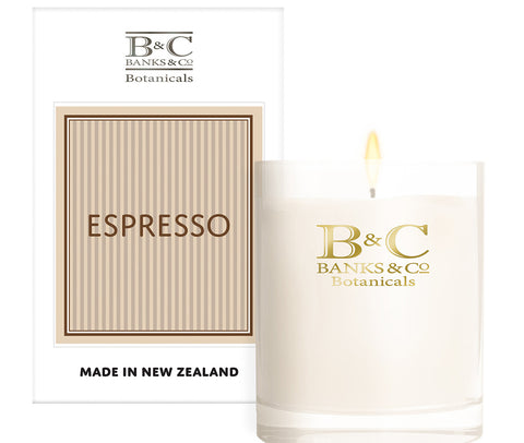 Prefect way to add a little something extra to your flowers chocolates, candles, soft toy Auckland Central City Florist RomaBlooms