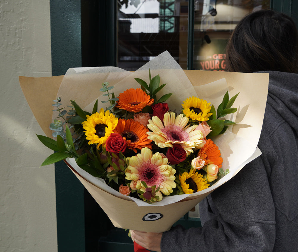 Golden Milestone Graduation Bouquet - Fresh Flowers Auckland