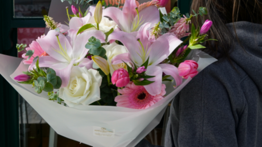 Sweet Scholar Graduation Bouquet - Pink & White Flowers Auckland
