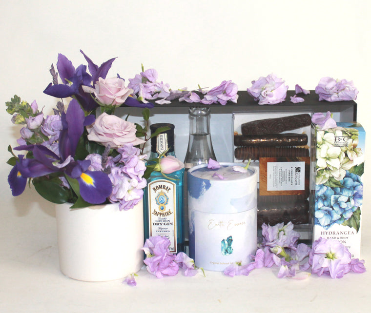 Lady Viola Hamper